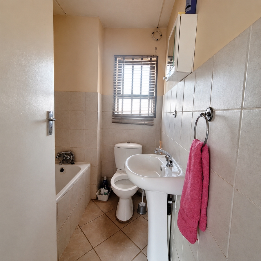 3 Bedroom Property for Sale in Bergsig Gauteng