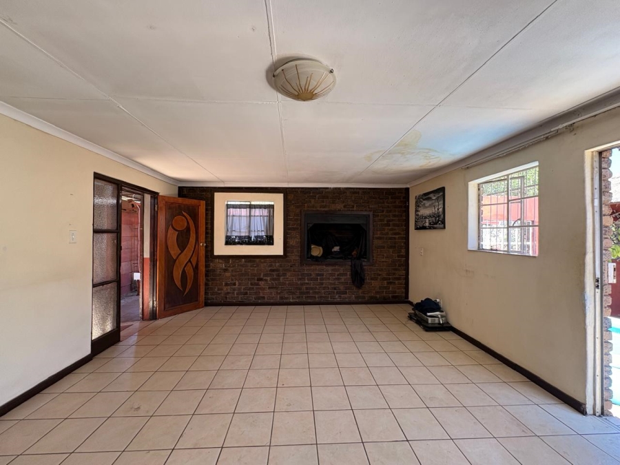 3 Bedroom Property for Sale in Brakpan Central Gauteng