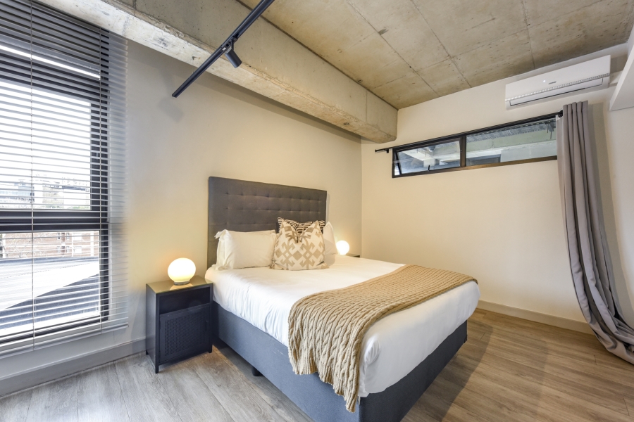 1 Bedroom Property for Sale in Sandton Central Gauteng