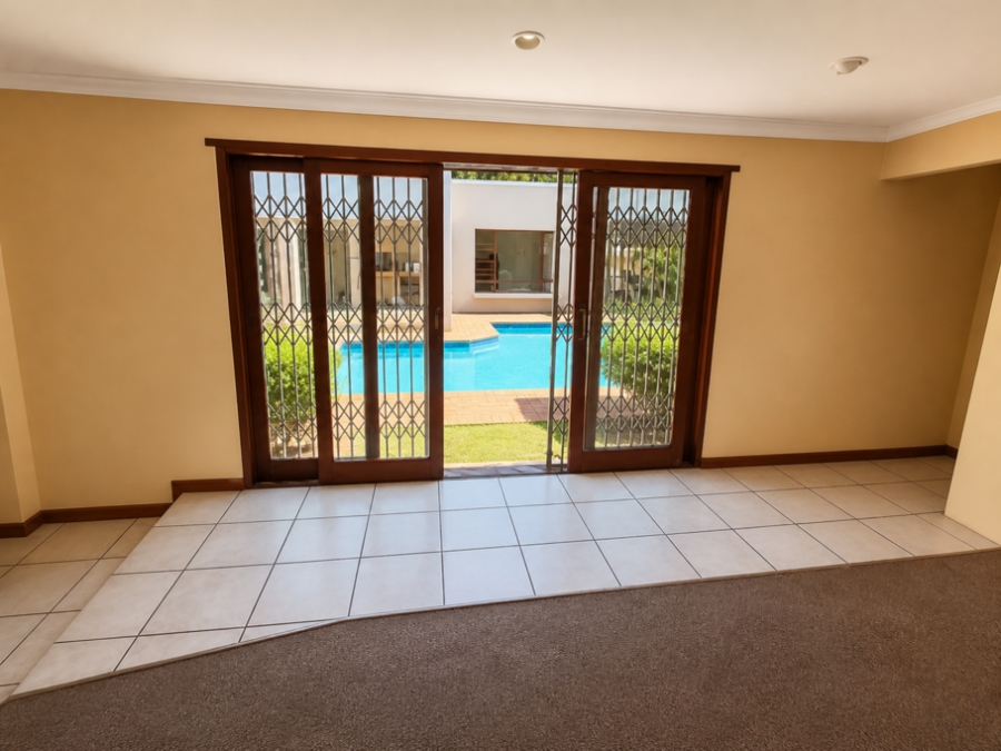 To Let 4 Bedroom Property for Rent in Van Riebeeck Park Gauteng
