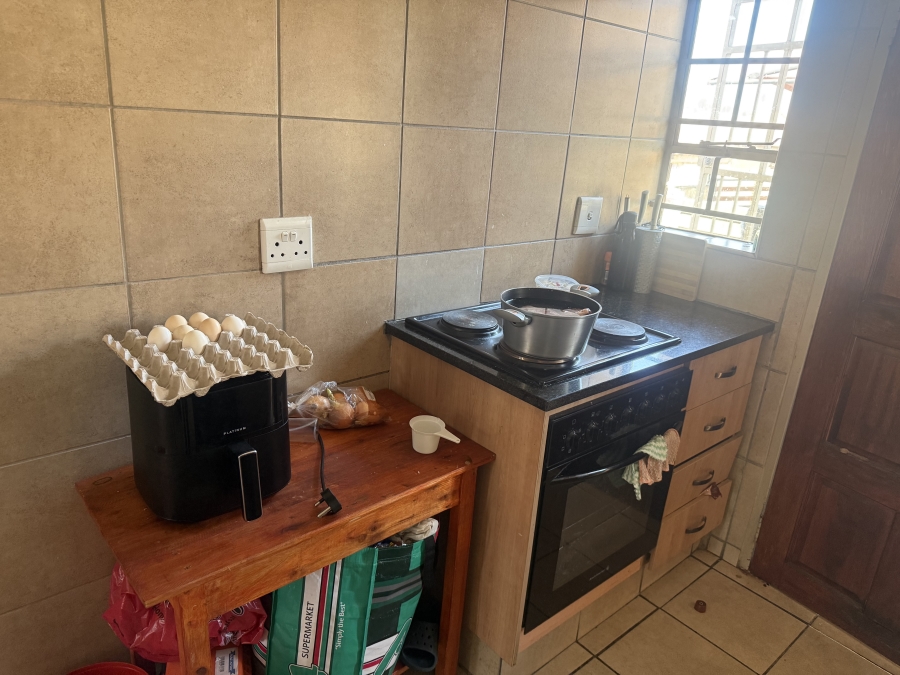 To Let 2 Bedroom Property for Rent in Olievenhoutbosch Gauteng