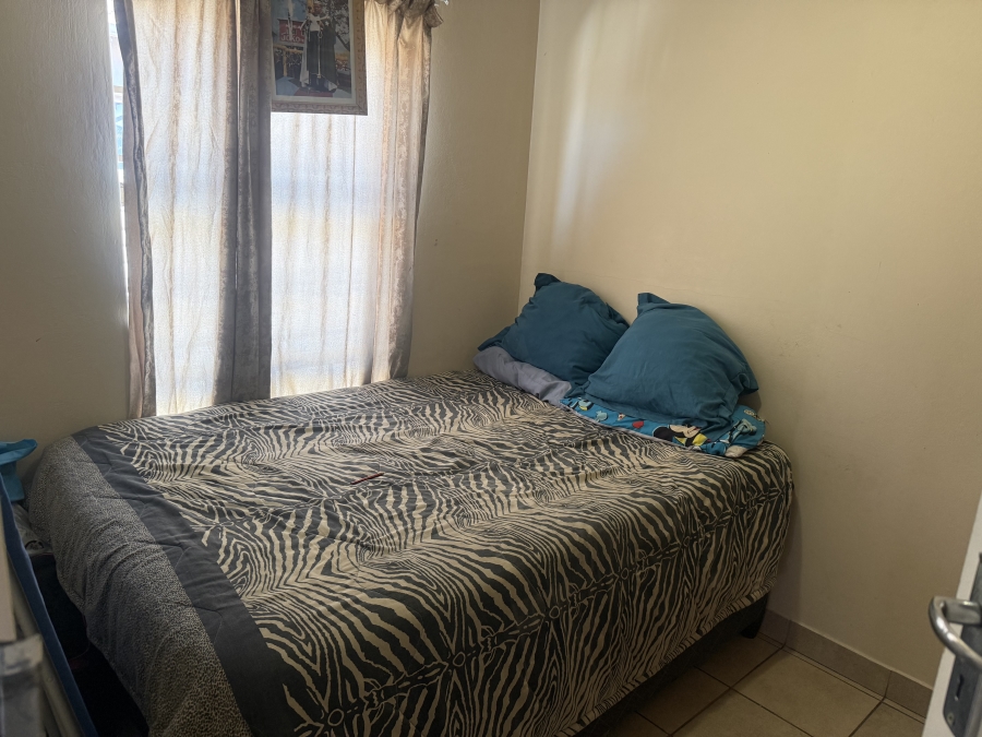 To Let 2 Bedroom Property for Rent in Olievenhoutbosch Gauteng