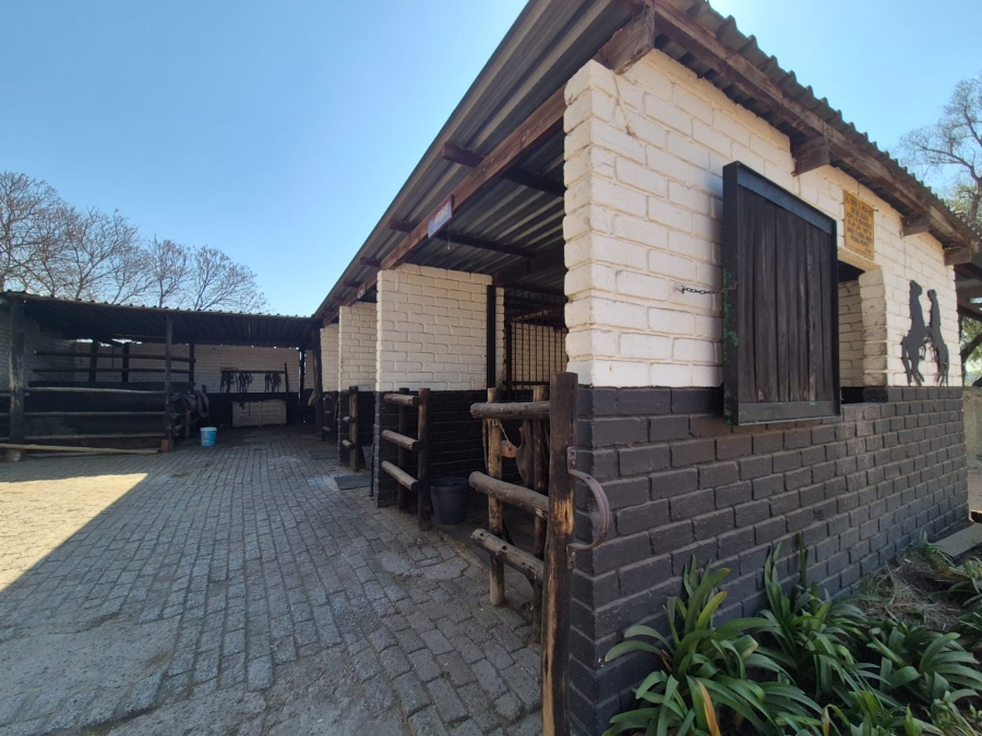 3 Bedroom Property for Sale in Theoville Gauteng