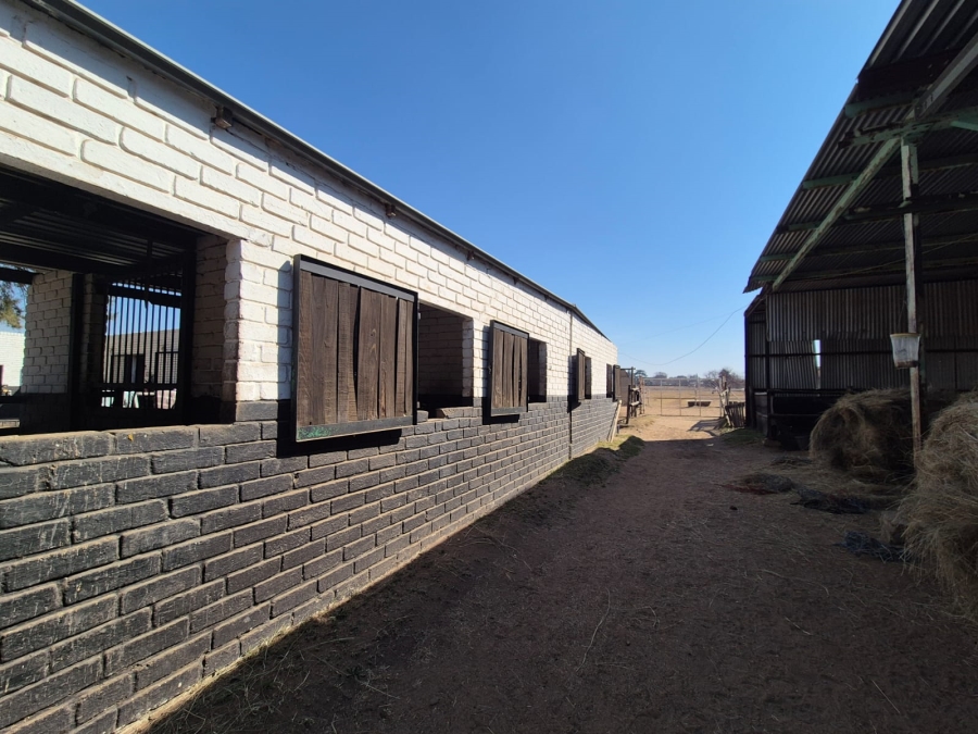 3 Bedroom Property for Sale in Theoville Gauteng
