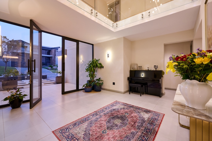 7 Bedroom Property for Sale in Waterfall Country Estate Gauteng