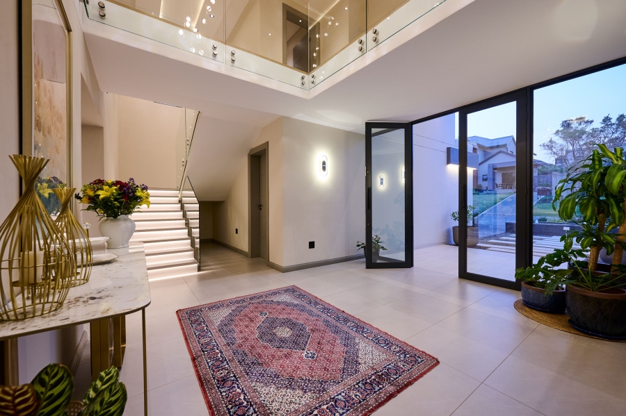 7 Bedroom Property for Sale in Waterfall Country Estate Gauteng