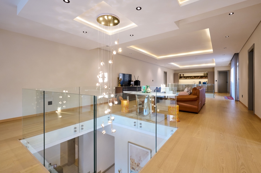 7 Bedroom Property for Sale in Waterfall Country Estate Gauteng