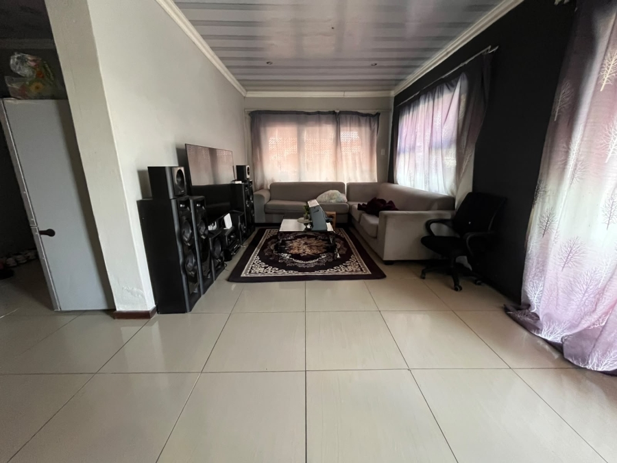 3 Bedroom Property for Sale in Gezina Gauteng