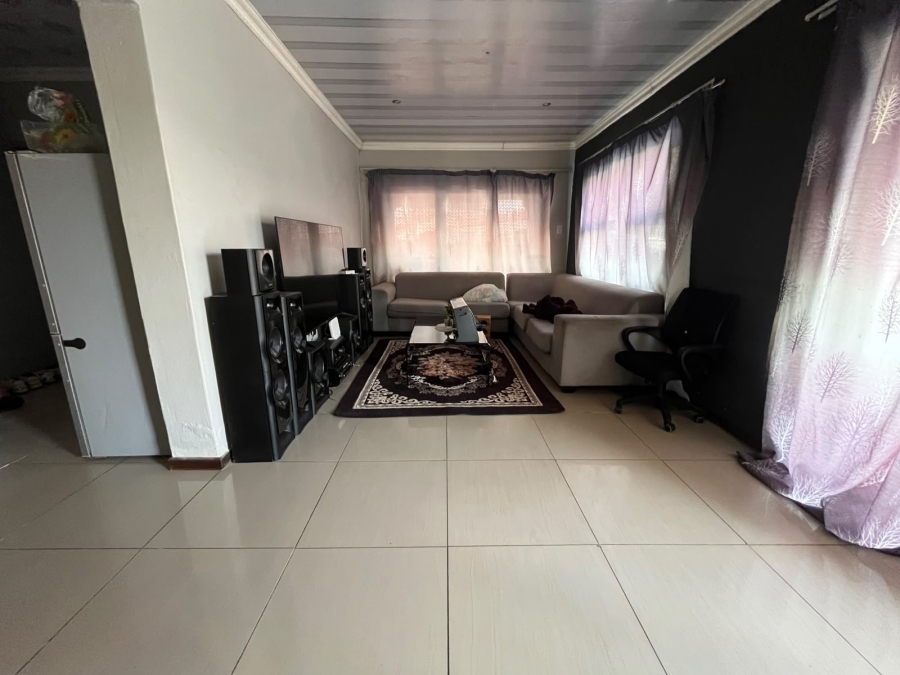 3 Bedroom Property for Sale in Gezina Gauteng