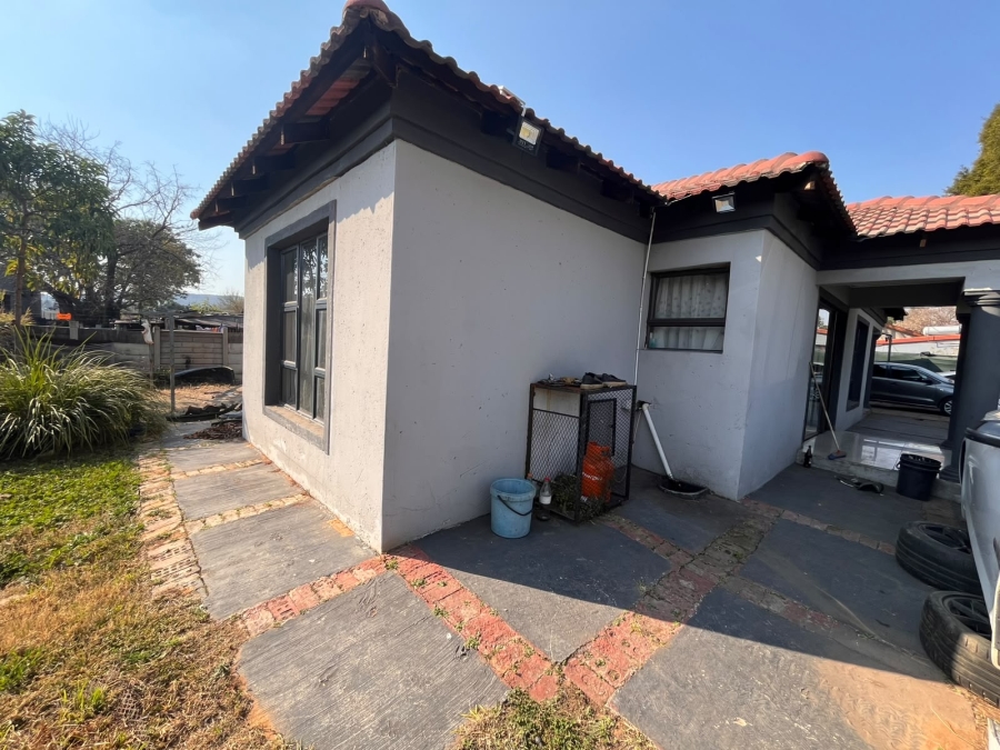 3 Bedroom Property for Sale in Gezina Gauteng