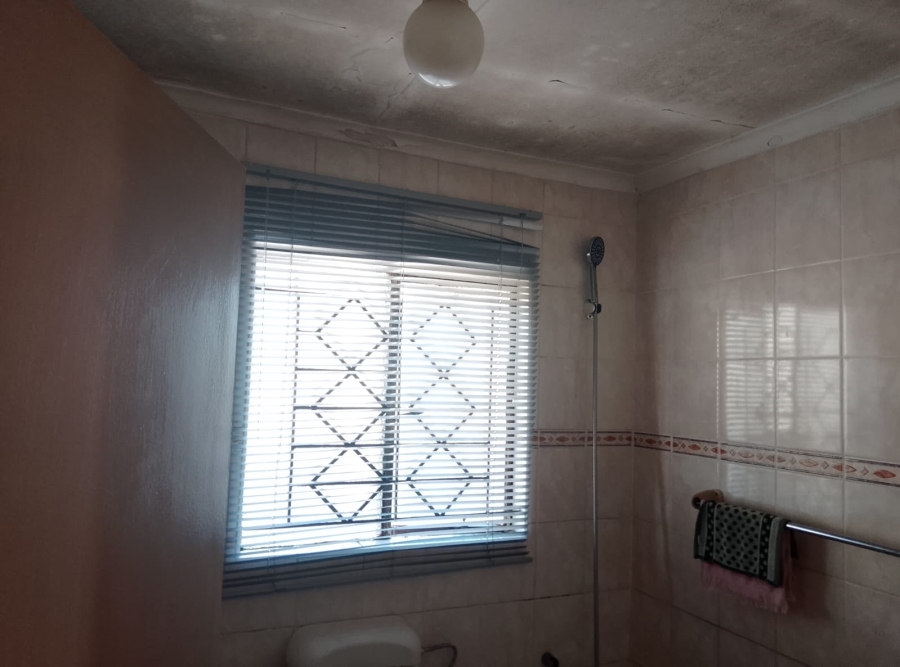 2 Bedroom Property for Sale in New Payneville Gauteng