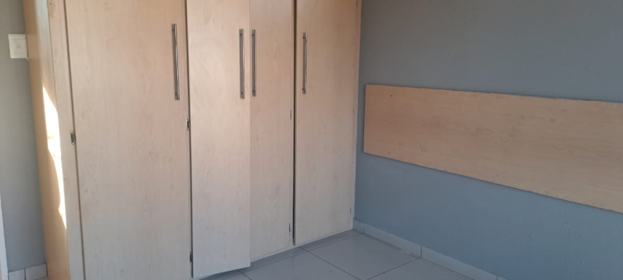 To Let 3 Bedroom Property for Rent in Booysens Gauteng