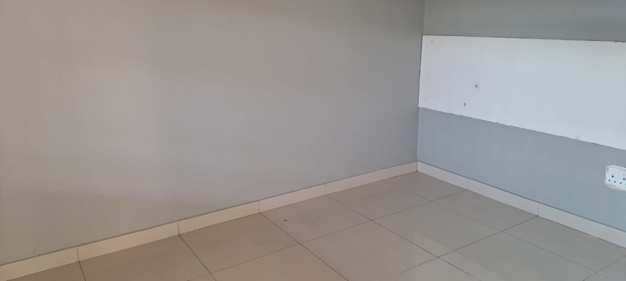 To Let 3 Bedroom Property for Rent in Booysens Gauteng