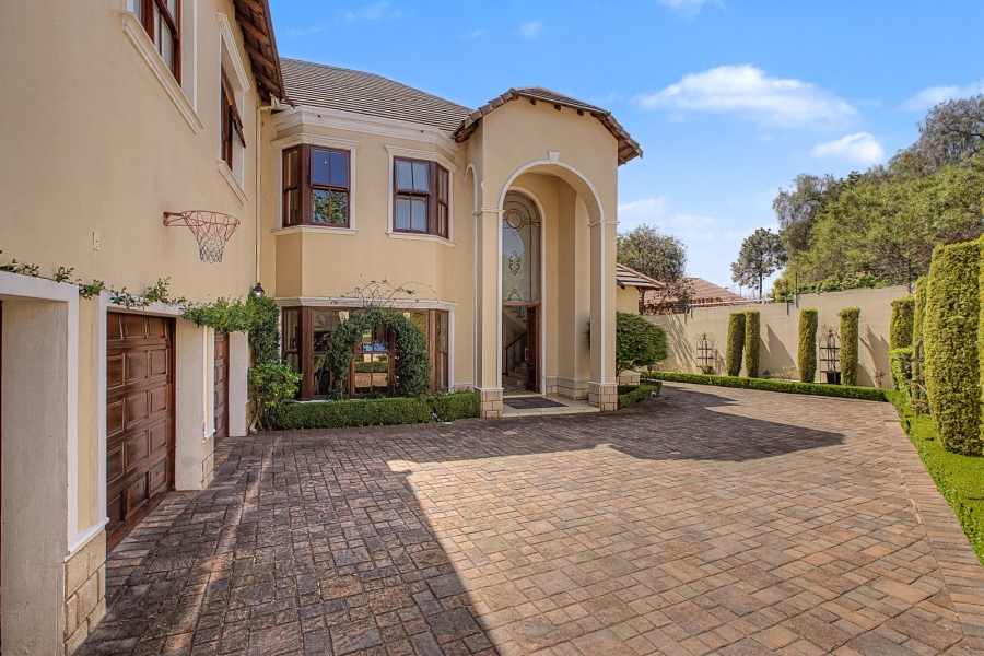 4 Bedroom Property for Sale in Bryanston Gauteng