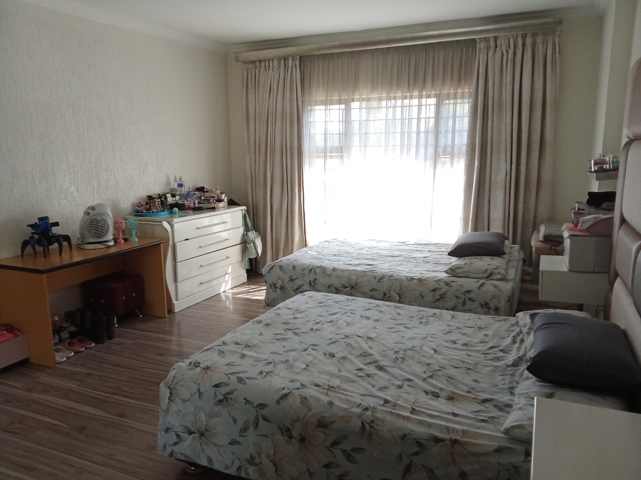 3 Bedroom Property for Sale in Horison Gauteng