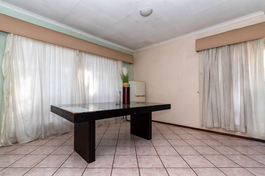 3 Bedroom Property for Sale in Lombardy East Gauteng