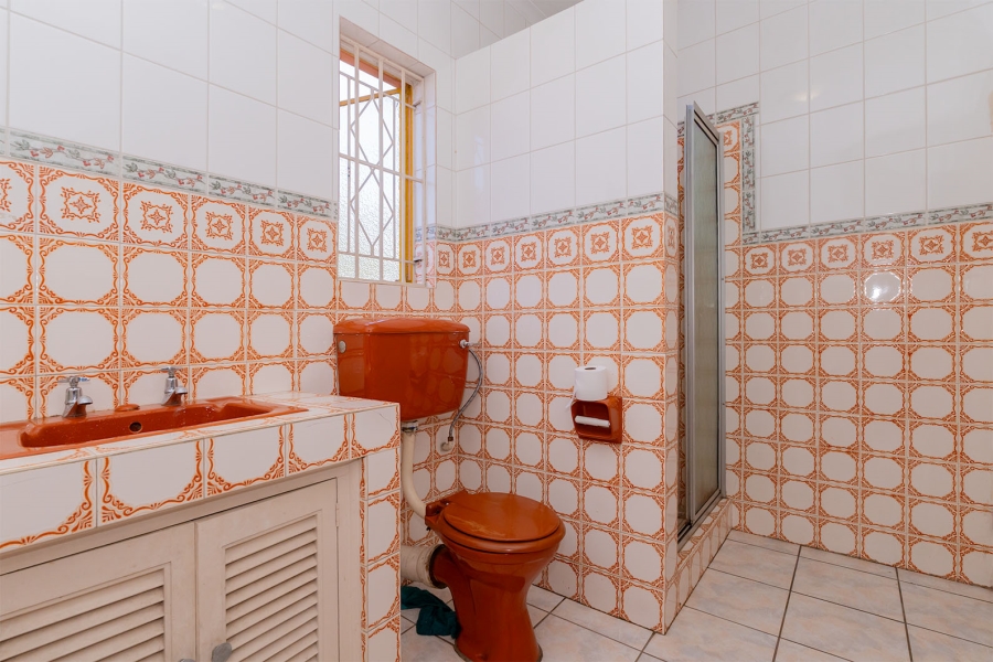 3 Bedroom Property for Sale in Lombardy East Gauteng