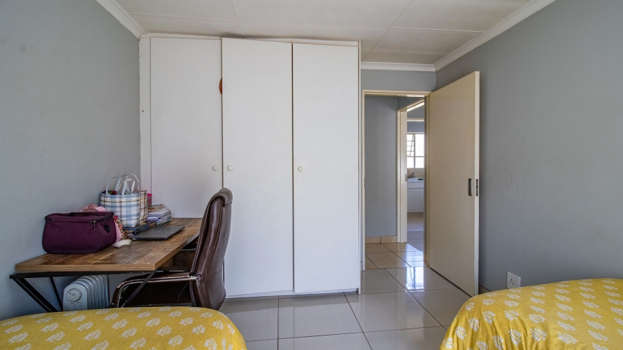 2 Bedroom Property for Sale in Liefde en Vrede Gauteng
