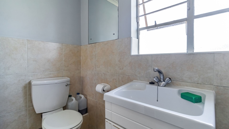 2 Bedroom Property for Sale in Liefde en Vrede Gauteng