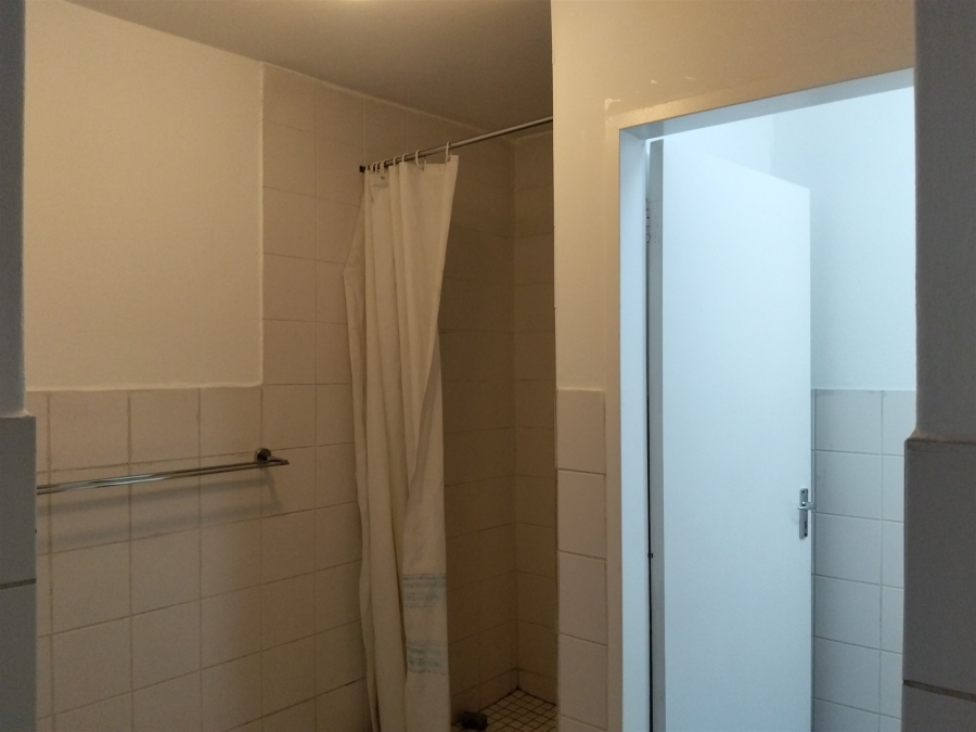 To Let Commercial Property for Rent in Strijdom Park Gauteng
