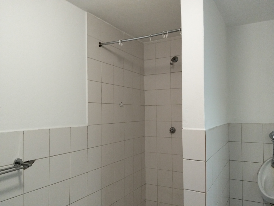 To Let Commercial Property for Rent in Strijdom Park Gauteng