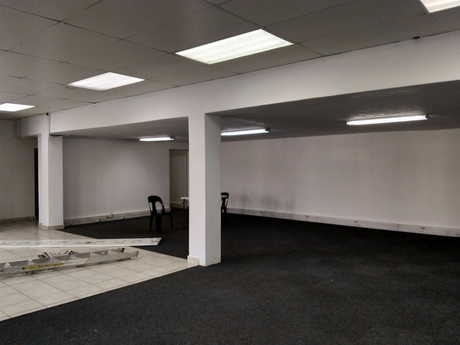 To Let Commercial Property for Rent in Strijdom Park Gauteng