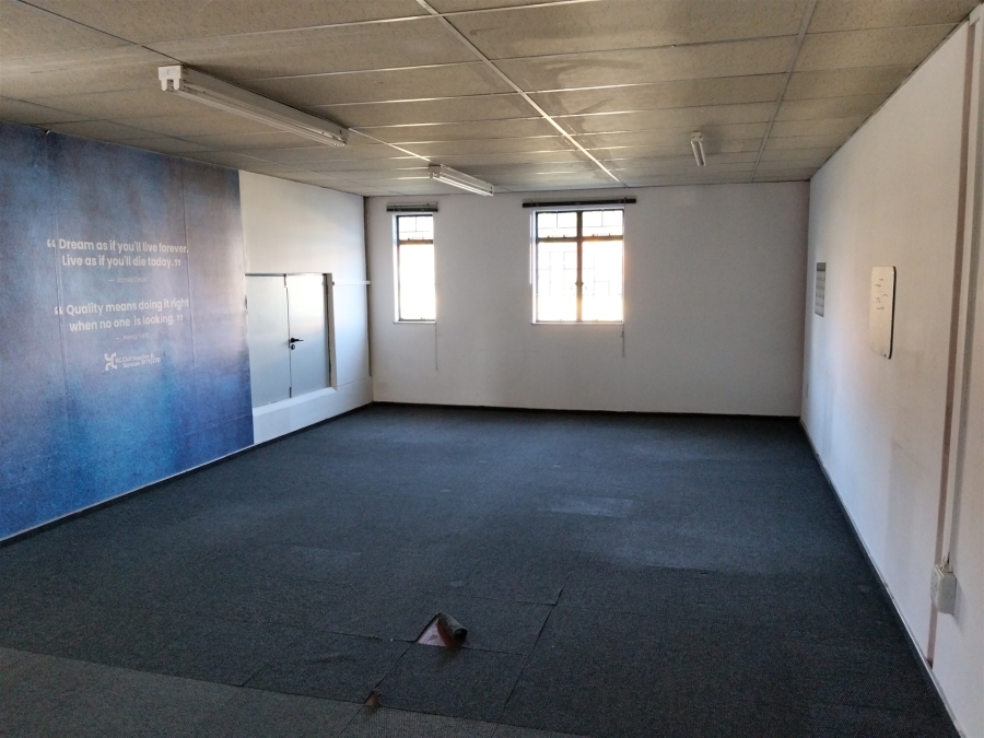 To Let Commercial Property for Rent in Strijdom Park Gauteng