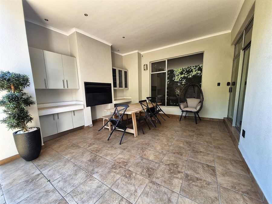 To Let Commercial Property for Rent in Rosebank Gauteng