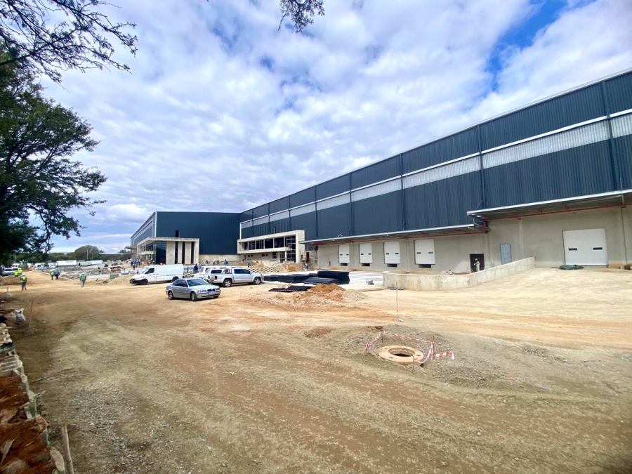 To Let Commercial Property for Rent in Samrand Business Park Gauteng