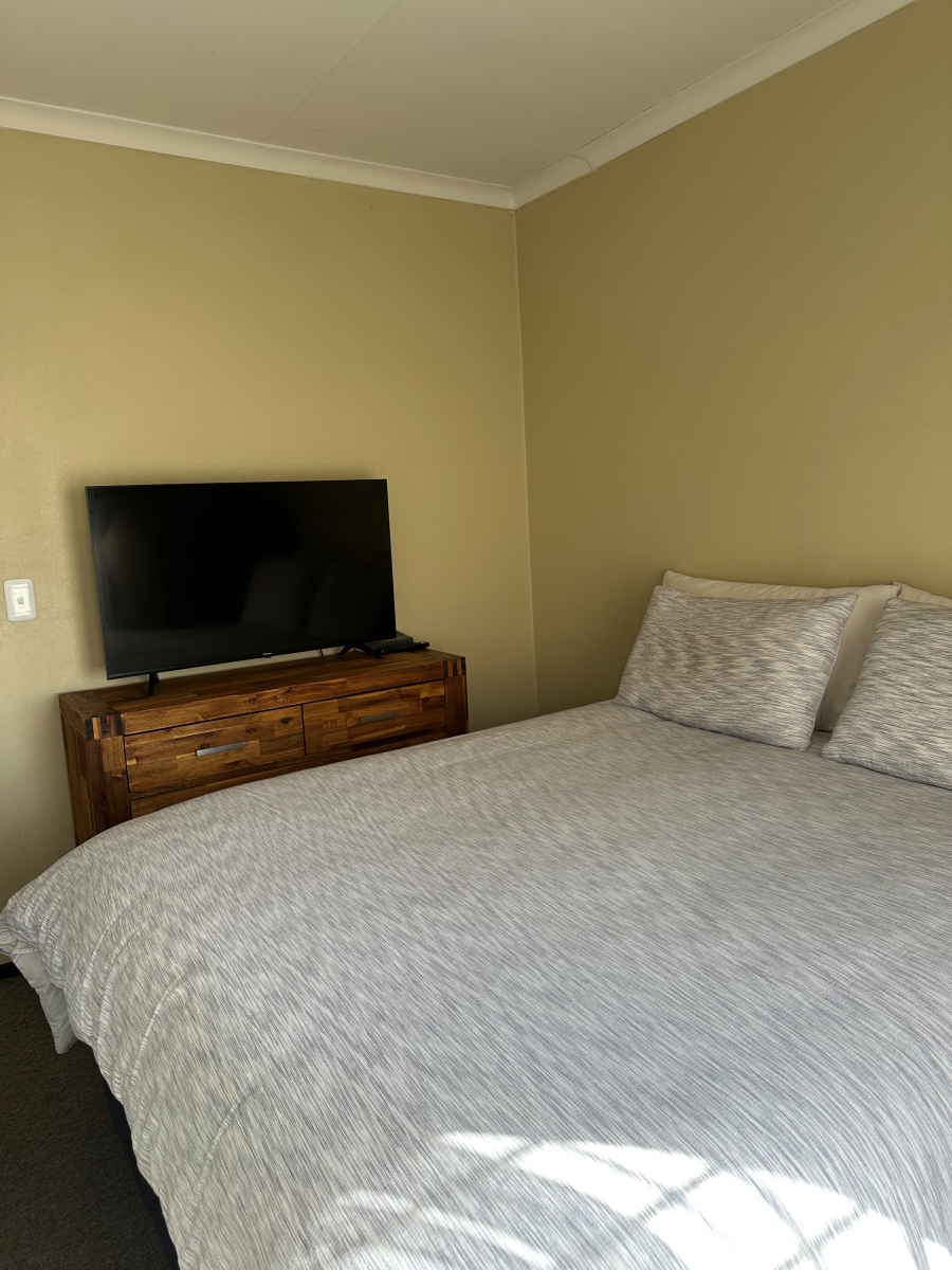 2 Bedroom Property for Sale in Honeypark Gauteng
