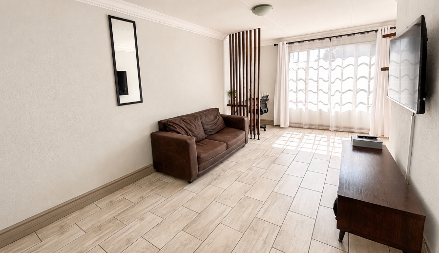 1 Bedroom Property for Sale in Monument Park Gauteng