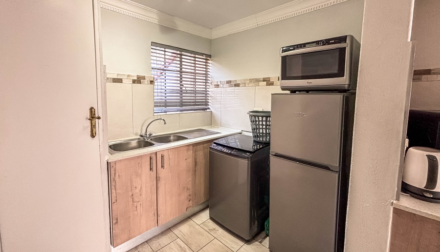1 Bedroom Property for Sale in Monument Park Gauteng