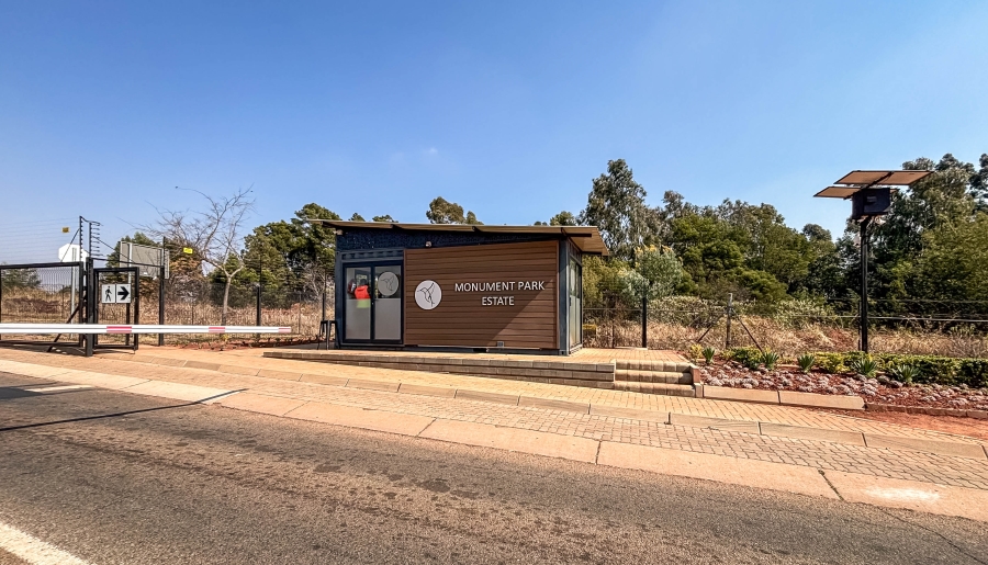 1 Bedroom Property for Sale in Monument Park Gauteng