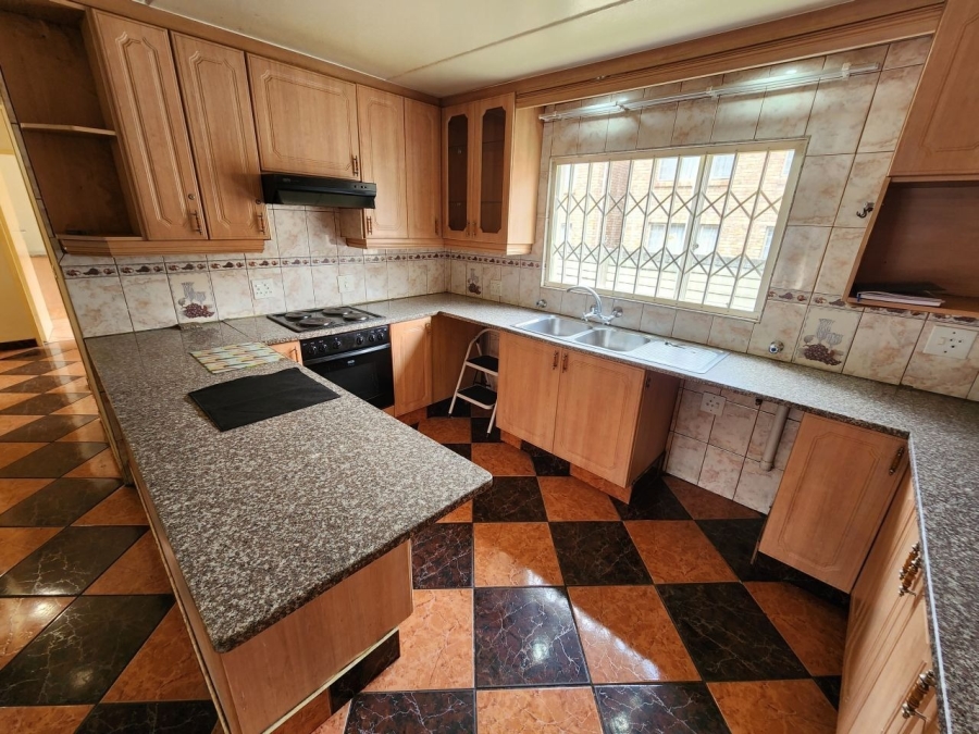 3 Bedroom Property for Sale in Beyers Park Gauteng