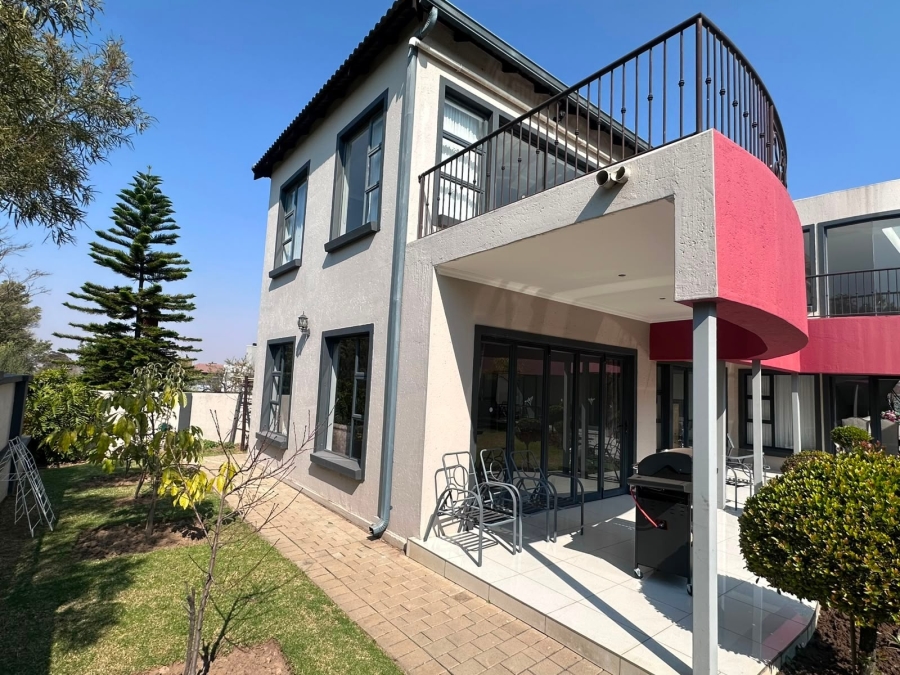 7 Bedroom Property for Sale in Midstream Estate Gauteng