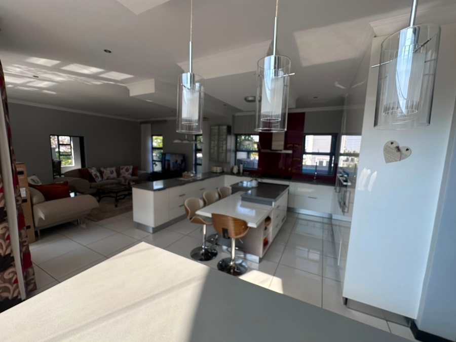 7 Bedroom Property for Sale in Midstream Estate Gauteng
