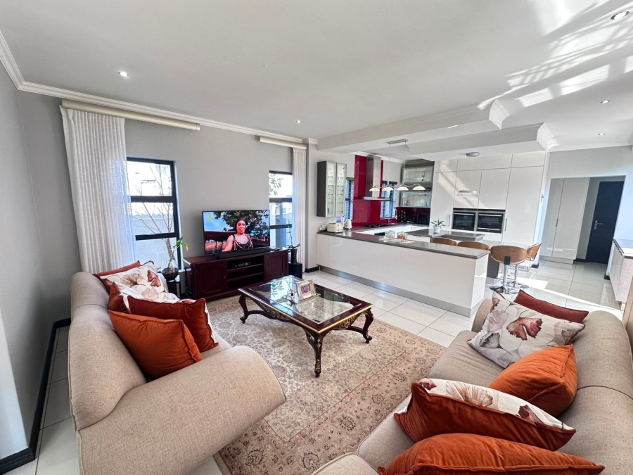 7 Bedroom Property for Sale in Midstream Estate Gauteng