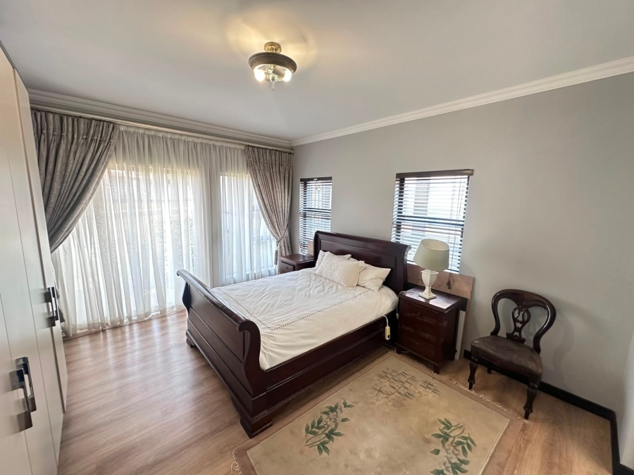 7 Bedroom Property for Sale in Midstream Estate Gauteng