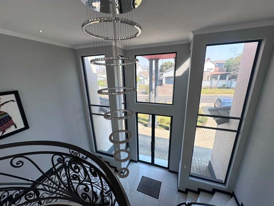7 Bedroom Property for Sale in Midstream Estate Gauteng