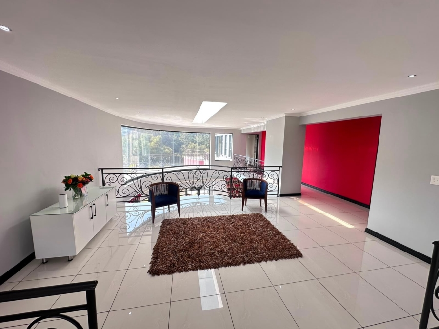 7 Bedroom Property for Sale in Midstream Estate Gauteng