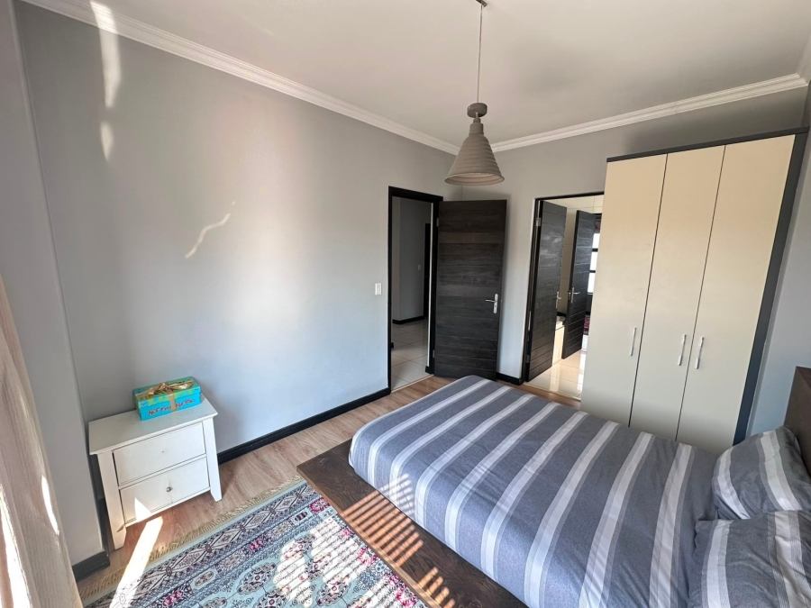 7 Bedroom Property for Sale in Midstream Estate Gauteng