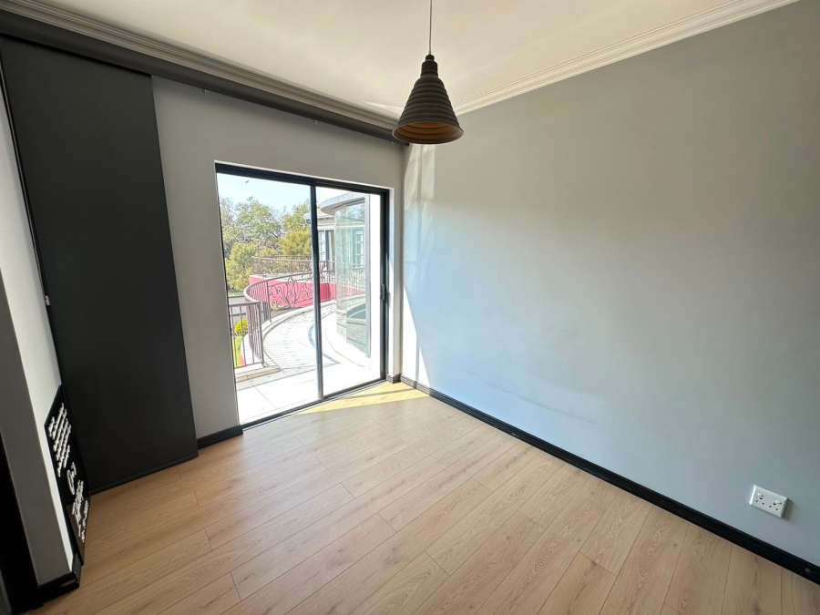 7 Bedroom Property for Sale in Midstream Estate Gauteng
