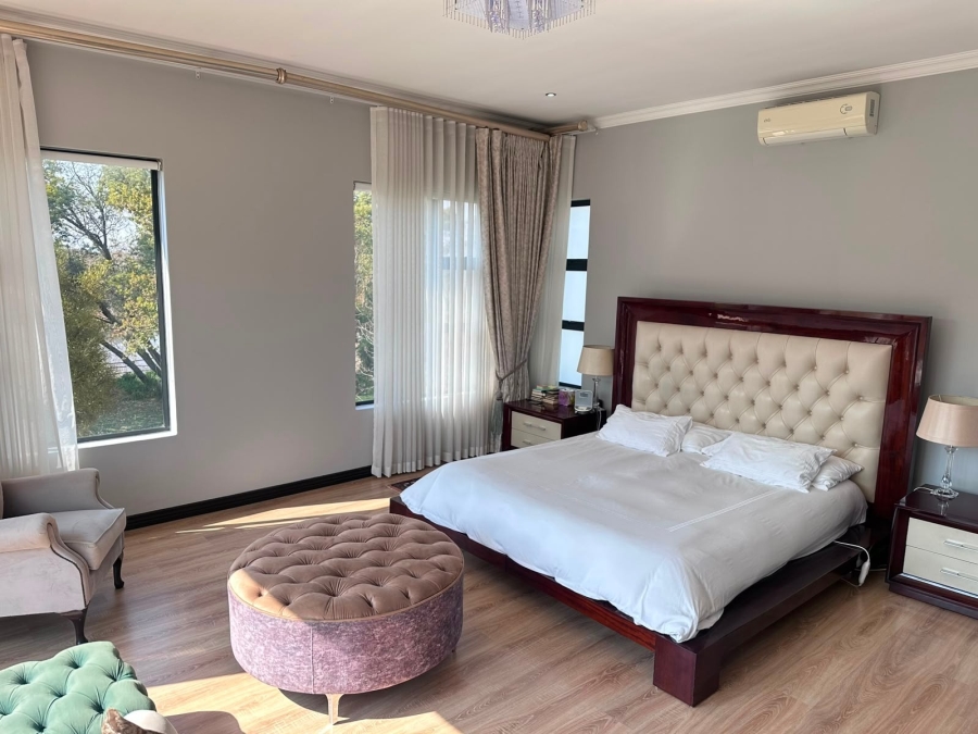 7 Bedroom Property for Sale in Midstream Estate Gauteng