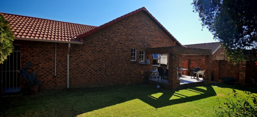 3 Bedroom Property for Sale in Randhart Gauteng