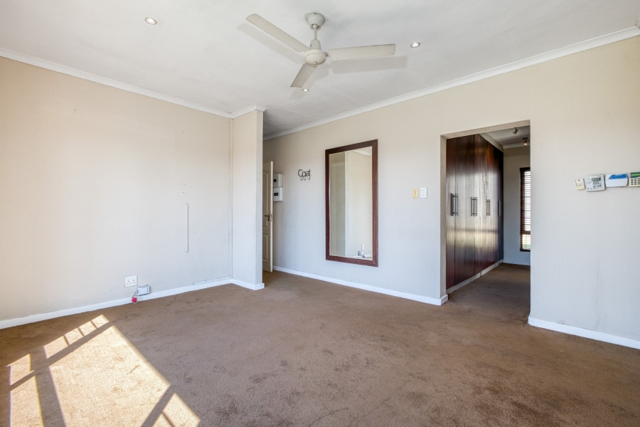 To Let 4 Bedroom Property for Rent in Lonehill Gauteng
