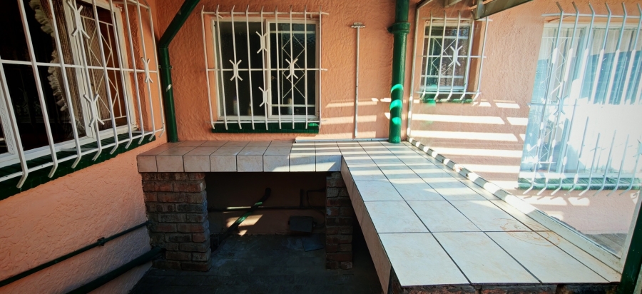 3 Bedroom Property for Sale in Randhart Gauteng