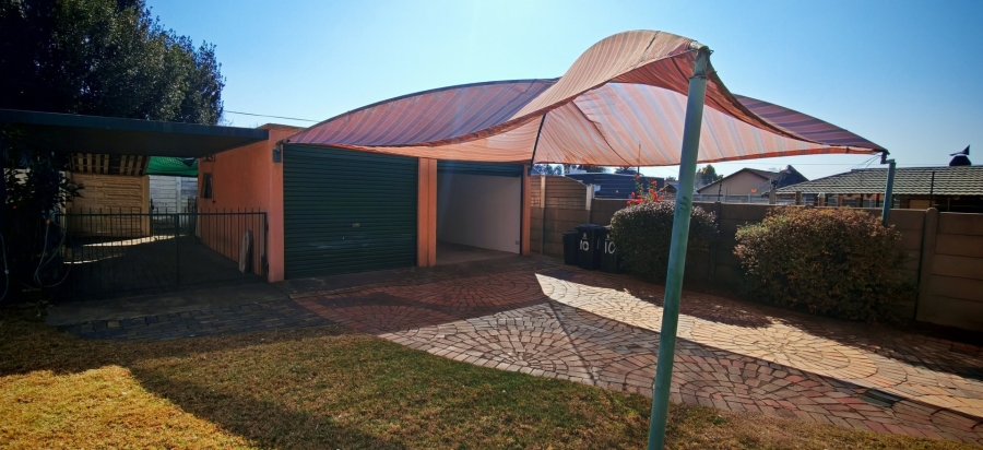 3 Bedroom Property for Sale in Randhart Gauteng