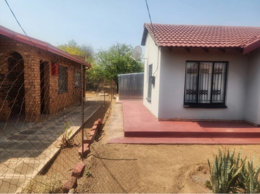 3 Bedroom Property for Sale in Soshanguve HH Gauteng