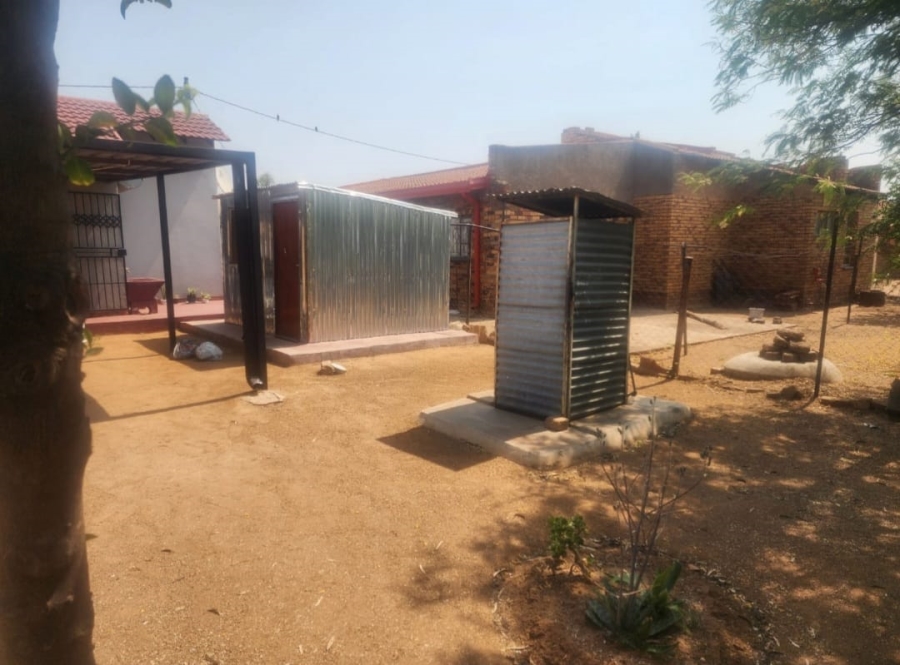 3 Bedroom Property for Sale in Soshanguve HH Gauteng