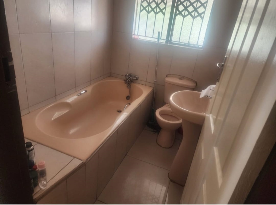 3 Bedroom Property for Sale in Soshanguve HH Gauteng